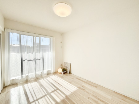 ���̑����ρ@�o���R�j�[���J�������v���X���Ă����m��  