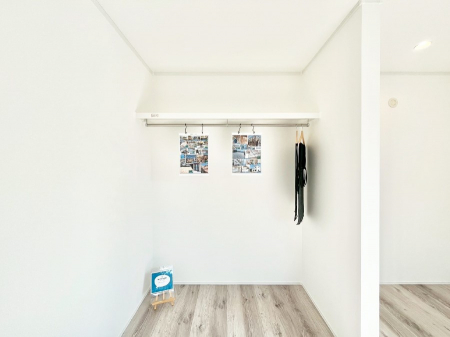 [@CɂAߗނo₷I[vN[[bgB