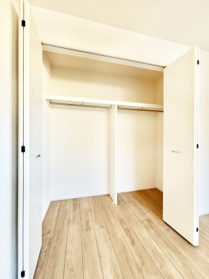 ���[�@�����Ղ�̎��[�X�y�[�X�ŉ��K�ɕ�点���� 