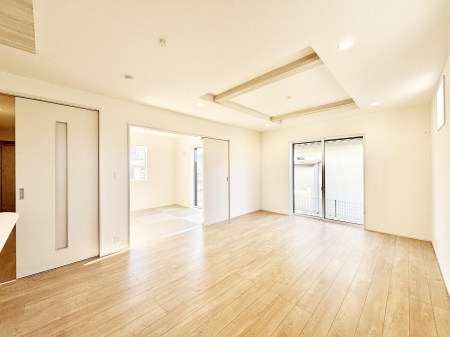 ���̑����ρ@�אڂ̘a�����J������΂���ɍL�X��Ԃ�