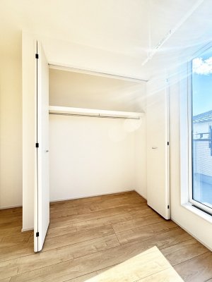 ���[�@�S�����N���[�[�b�g�t��