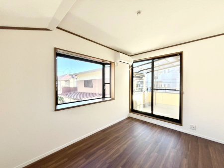 ���̑����ρ@���邢�o���R�j�[�T�C�h�ɗm����ݒu�B�ڊo�߂̗ǂ��Q���ɁB 