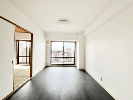 ̑ρ@傫ȑ炽Ղ̗zƕ郊rO  