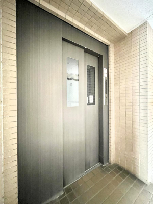 ̑@̏艺ɕ֗ȃGx[^[I