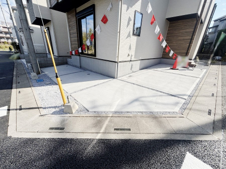 �@�J�[�X�y�[�X�͂Q�䒓�ԉB�Z�J���h�J�[�◈�q���ɕ֗��ł��I