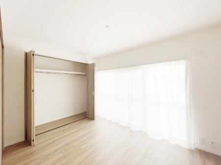 ���̑����ρ@�o���R�j�[���J�������v���X���Ă����m��