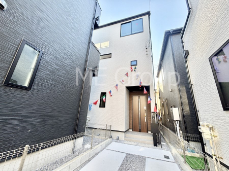 ���n�O�ώʐ^�@�������ꂽ�O�ρA�㎿�ȏZ��Ԃ��L���鎺���͉i�����S���ĉ߂�����Z���ł��B�@ 