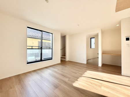 ���̑����ρ@�Ƒ������R�ƏW�܂�e���̃X�y�[�X�ɂȂ肻���@