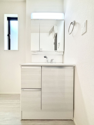 ���ʑ�E���ʏ��@�傫�����₷���O�ʋ��Ő�����������ʑ�́A�g�����Ȃ݃`�F�b�N�┧�̂������ɂ������߂ł��B 