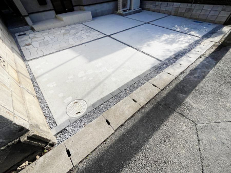 �@�����Ɍ������Ȃ����ԃX�y�[�X�B