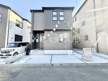 ���n�O�ώʐ^�@�������ꂽ�O�ρA�㎿�ȏZ��Ԃ��L���鎺���͉i�����S���ĉ߂�����Z���ł��B�@ 