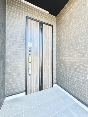 ���ց@�Z�܂��̊�����o����A���փh�A�B 