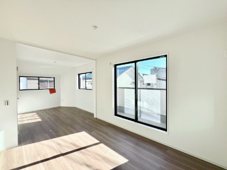 �Q���@���邢�o���R�j�[�T�C�h�ɗm����ݒu�B�ڊo�߂̗ǂ��Q���ɁB  