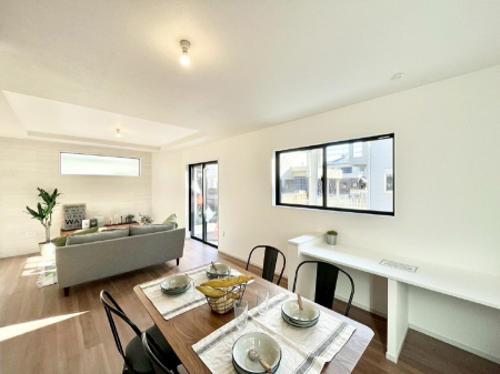 ���̑����ρ@�Ƒ������R�ƏW�܂�e���̃X�y�[�X�ɂȂ肻�� 