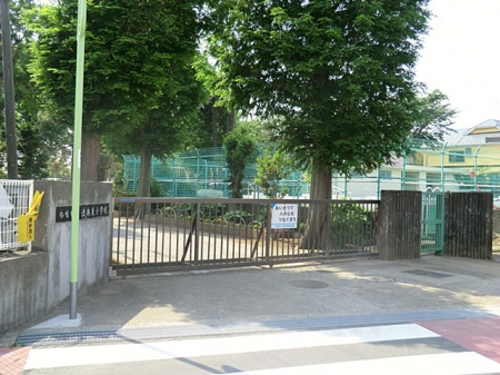 ���ӊ��@���w�Z 1800m �D���s���@�T�����w�Z