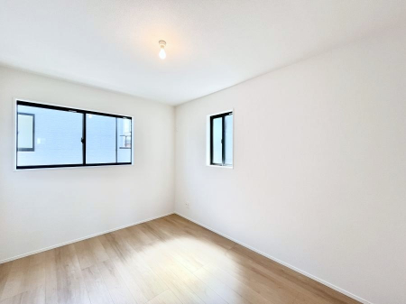 �q�������@�g���₷���`�Ńx�b�g��Ƌ�̒u�����ɂ����邱�Ƃ�����܂���B 