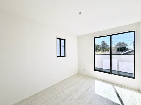 ���̑����ρ@�o���R�j�[���J�������v���X���Ă����m��