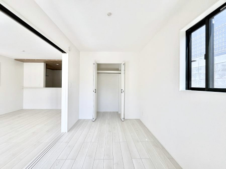 ���̑����ρ@���r���O�ׂ̗ɂ���m���B�����J�����čL�����p���邱�Ƃ��\�ł��B