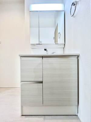 ���ʑ�E���ʏ��@�傫�����₷���O�ʋ��Ő�����������ʑ�́A�g�����Ȃ݃`�F�b�N�┧�̂������ɂ������߂ł��B 