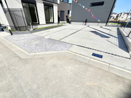 �@�����Ɍ������Ȃ����ԃX�y�[�X�B