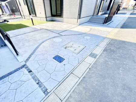 �@�����Ɍ������Ȃ����ԃX�y�[�X�B