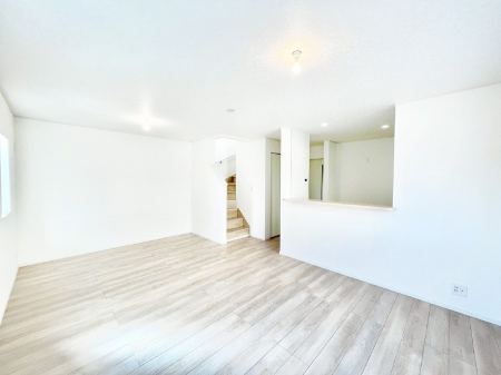 ���̑����ρ@�Ƒ������R�ƏW�܂�e���̃X�y�[�X�ɂȂ肻��