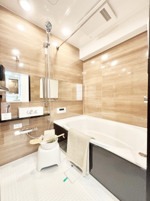 �����@����̔�������Ă���閾�邢�������̂���o�X���[��