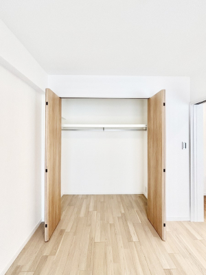 ���[�@�S�����N���[�[�b�g�t��