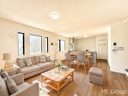 ���r���O�@���Ƒ��̓��₩�Șb�����ŕ�܂�閾�邢���r���O  ���Ƌ��CG�ł�