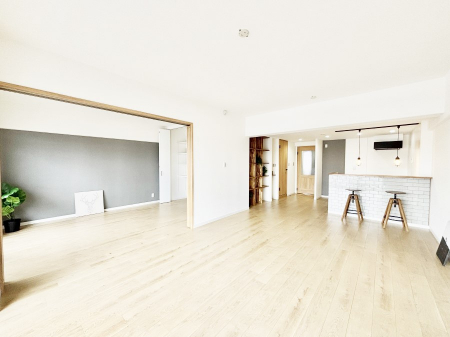 ���̑����ρ@�Ƒ������R�ƏW�܂�e���̃X�y�[�X�ɂȂ肻��