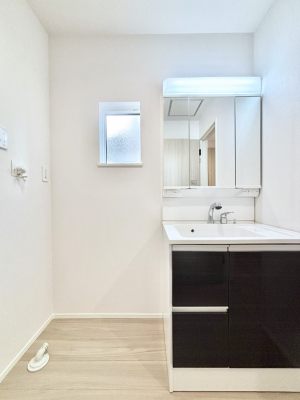 ���ʑ�E���ʏ��@�傫�����₷���O�ʋ��Ő�����������ʑ�́A�g�����Ȃ݃`�F�b�N�┧�̂������ɂ������߂ł��B 