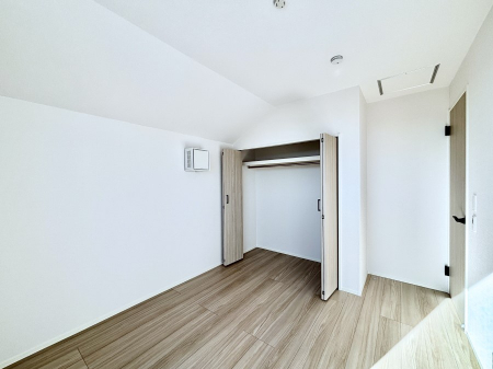 �q�������@�q�������ɂ��������߂Ȏ��[�X�y�[�X�����Ղ�̋���