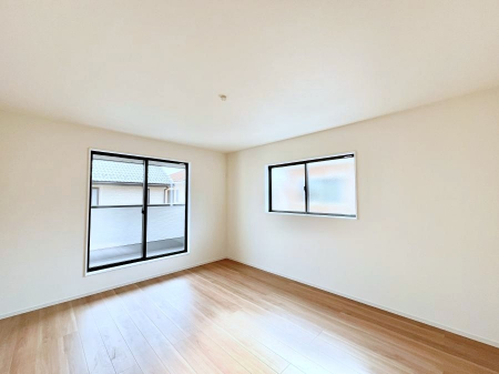 ���̑����ρ@2�ʍ̌����m�ۂ������邢��ԁB�Ƒ��݂�Ȃ����K�ȕ�炵����������݌v�ł��B