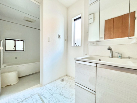 ���ʑ�E���ʏ��@���邢���ʏ��͖����̐g�x�x���y�����ł����Ⴂ�����ł��B