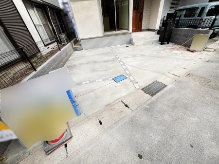 �@�����Ɍ������Ȃ����ԃX�y�[�X�B