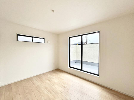 ���̑����ρ@���邢�o���R�j�[�T�C�h�ɗm����ݒu�B�ڊo�߂̗ǂ��Q���ɁB 