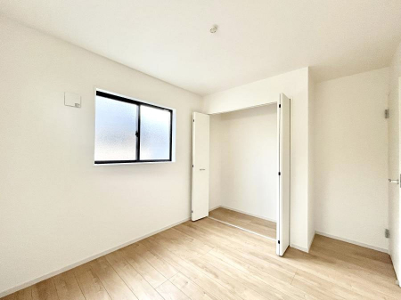 �q�������@�q�������ɂ��������߂Ȏ��[�X�y�[�X�����Ղ�̋���