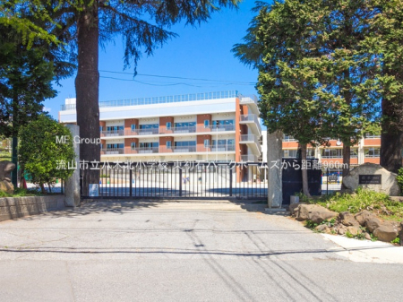 ���ӊ��@���w�Z 960m ���R�s�����ؖk���w�Z