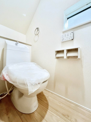 �g�C���@�E�H�V�����b�g�t���g�C����1�K��2�K���ꂼ��ɔz�u����Ă��ĂƂĂ��֗��ł��B 