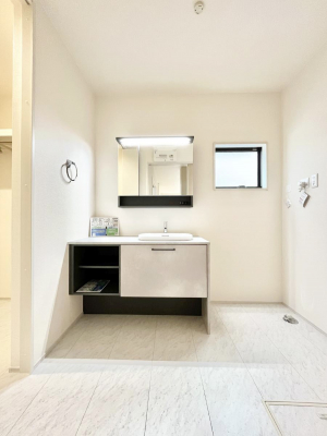 ���ʑ�E���ʏ��@���邢���ʏ��͖����̐g�x�x���y�����ł����Ⴂ�����ł��B