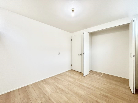 �q�������@���q���܂̂������Ƃ��Ă��I�ߗނ̐������ڂɕ֗��ȃN���[�[�b�g�t���̗m���B