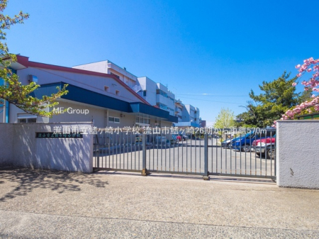 ���ӊ��@���w�Z 570m ���R�s���h���菬�w�Z