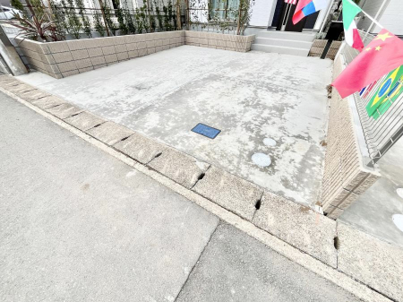 �@�����Ɍ������Ȃ����ԃX�y�[�X�B