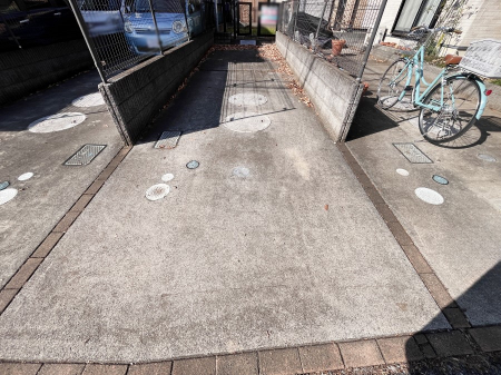 �@�J�[�X�y�[�X�͂Q�䒓�ԉB�Z�J���h�J�[�◈�q���ɕ֗��ł��I