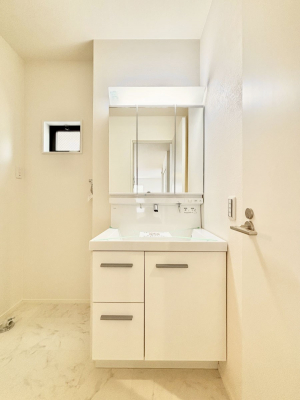 ���ʑ�E���ʏ��@�傫�����₷���O�ʋ��Ő�����������ʑ�́A�g�����Ȃ݃`�F�b�N�┧�̂������ɂ������߂ł��B 