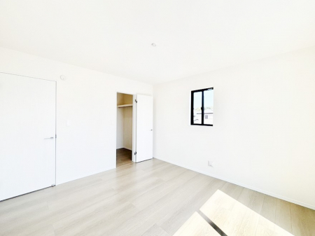 �Q���@�v���C�x�[�g���ԏ[���I��e�ʂ̎��[�͂�������WIC�t���̂������ł��B