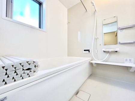 �����@����̔�����₷��؂ȃo�X�^�C���B�������Ƃ����C���y����Ŕ����Ƃ肽���ł��ˁI  