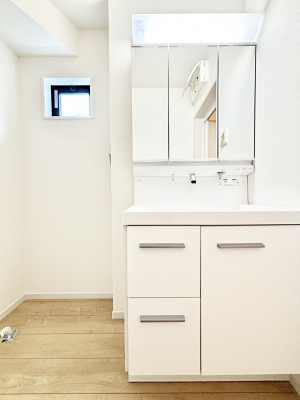 ���ʑ�E���ʏ��@�傫�����₷���O�ʋ��Ő�����������ʑ�́A�g�����Ȃ݃`�F�b�N�┧�̂������ɂ������߂ł��B 