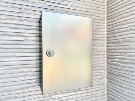 ���̑��@�V���v���f�U�C���̃|�X�g�B