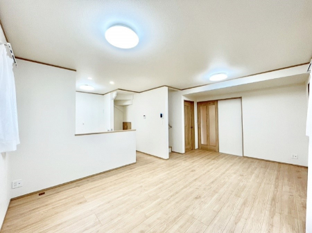 ���̑����ρ@�V���v���ȃf�U�C���Ȃ̂ŃC���e���A���l����̂��y���݂ł��ˁI